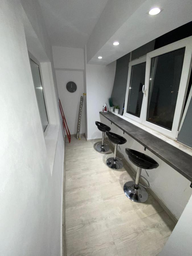 Green Apartment 59 Bukarest Exteriör bild
